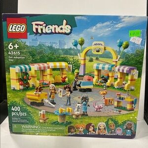 LEGO Friends Pet Adoption Day Set - Yellow, Blue, Green